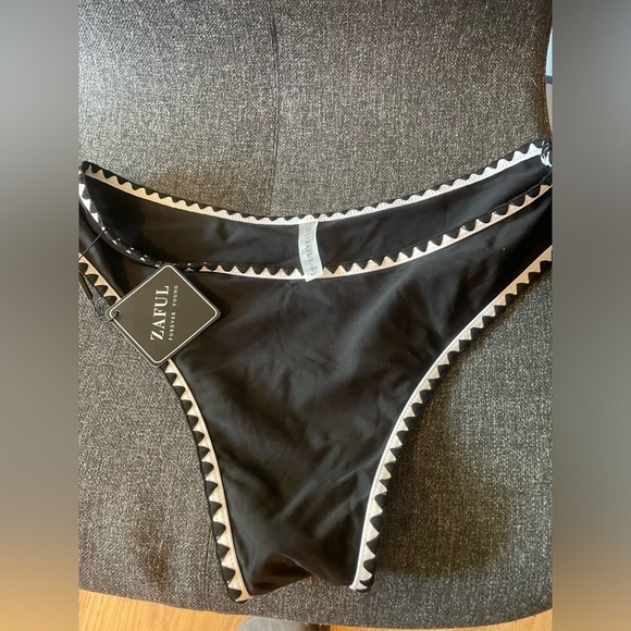 New Zaful Crochet Trim Bikini Bottom 8 - Picture 2 of 7